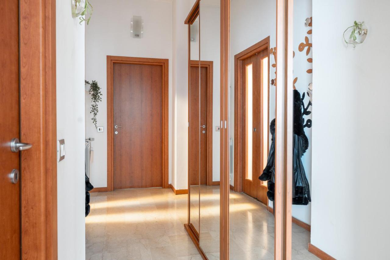 San Siro Big House Wifi Netflix Free Parking Apartment Milan Exterior photo